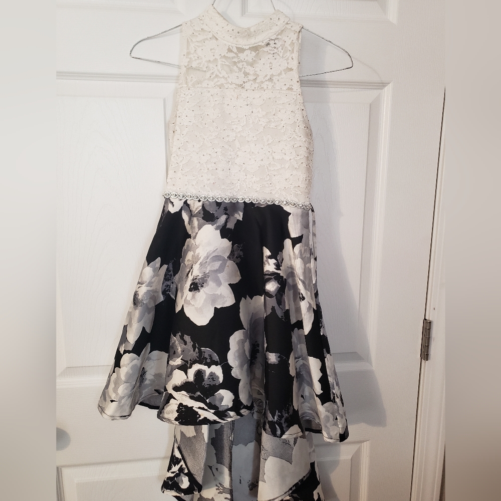 Girls Size 7 dress